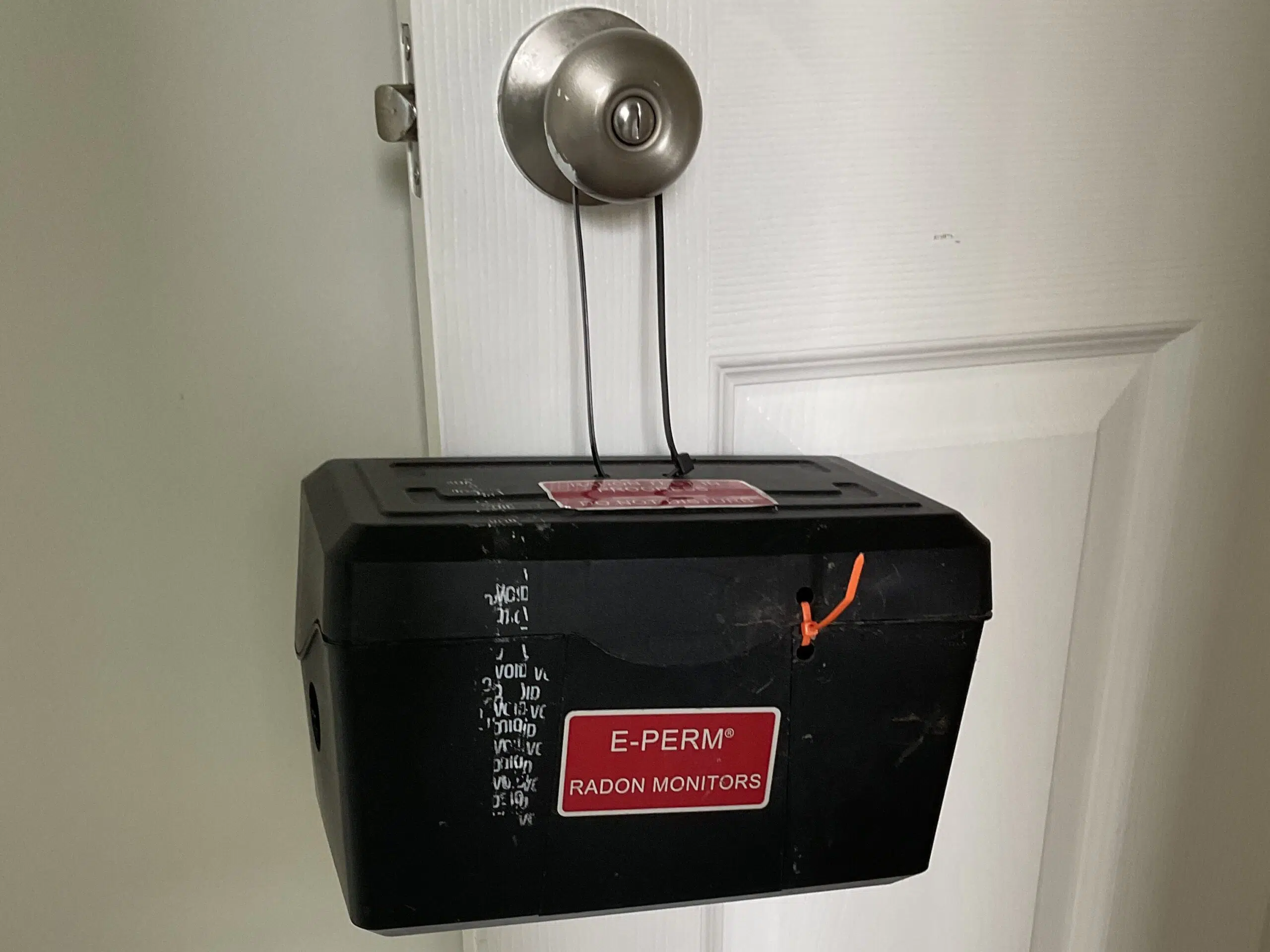 To choose the right home inspector in the DMV, they need to be experienced and able to handle ancillary services and inspections like radon testing